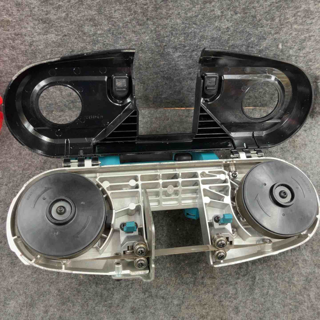 ★マキタ(makita) コードレスバンドソー PB181DZ【鴻巣店】