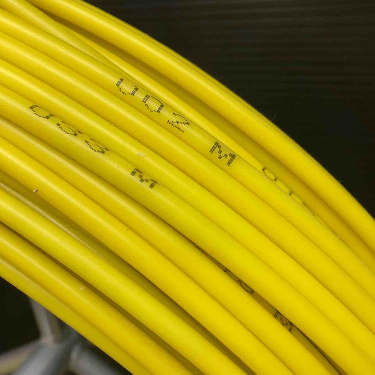 通線ロッド 通線ワイヤー フレーム付き 長さ:130m 線径:6mm【川越店