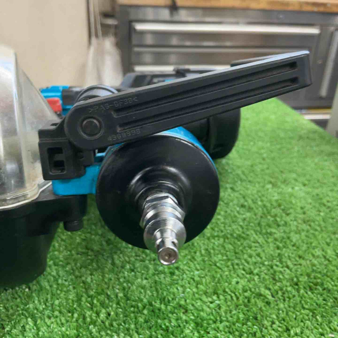 ★マキタ(makita) 高圧エア釘打ち機 AN636HM【草加店】