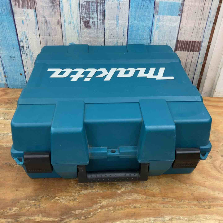★マキタ(makita) 高圧エア釘打ち機 AN935H 本体色：赤【柏店】