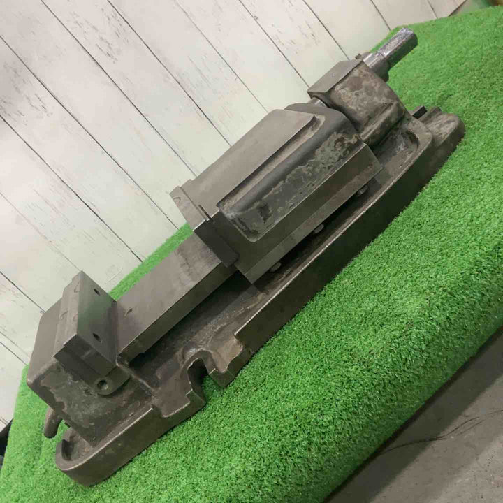 【店頭受取り限定】メーカー不明 マシンバイス【川口店】