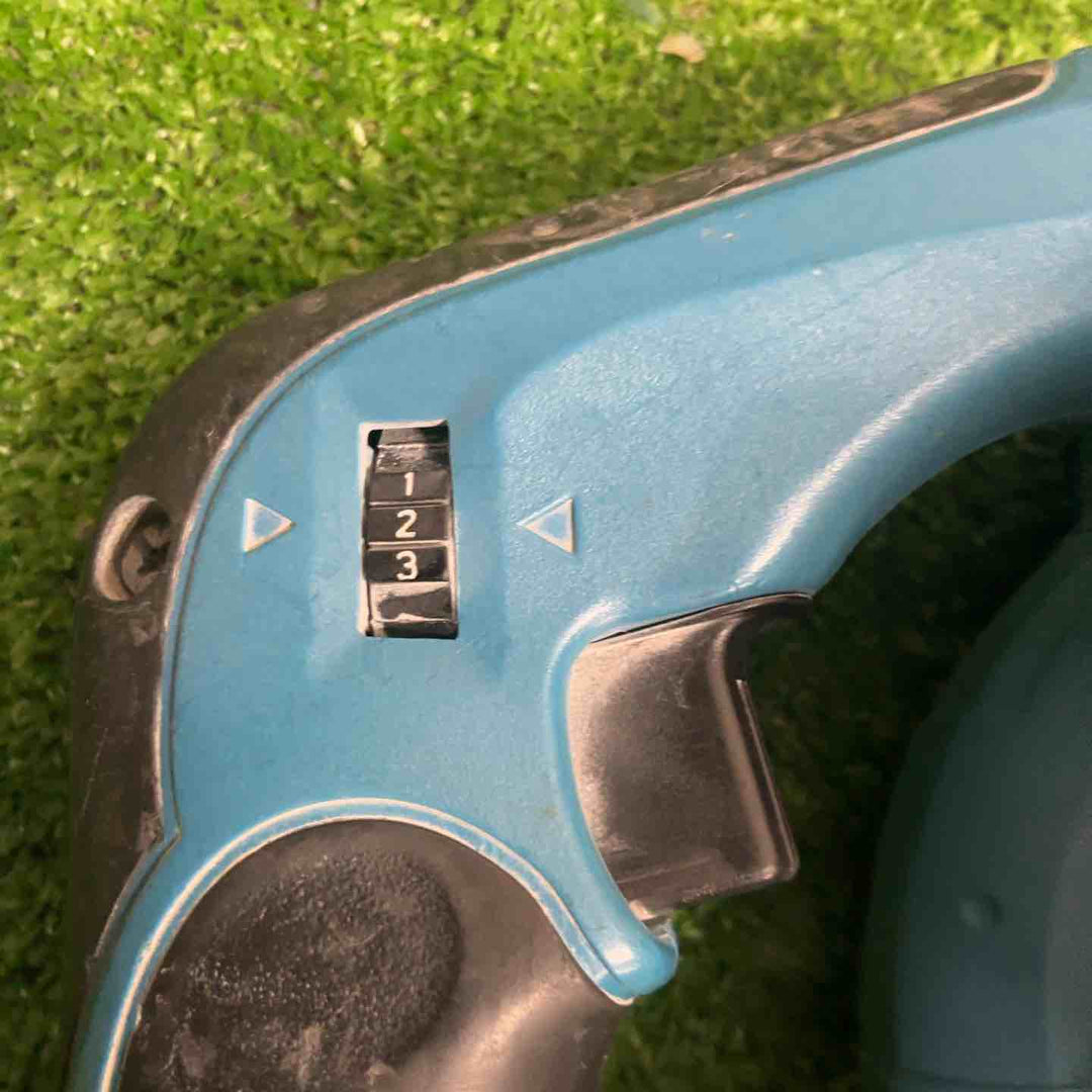☆マキタ(makita) コードレスブロワ UB182DZ【草加店】