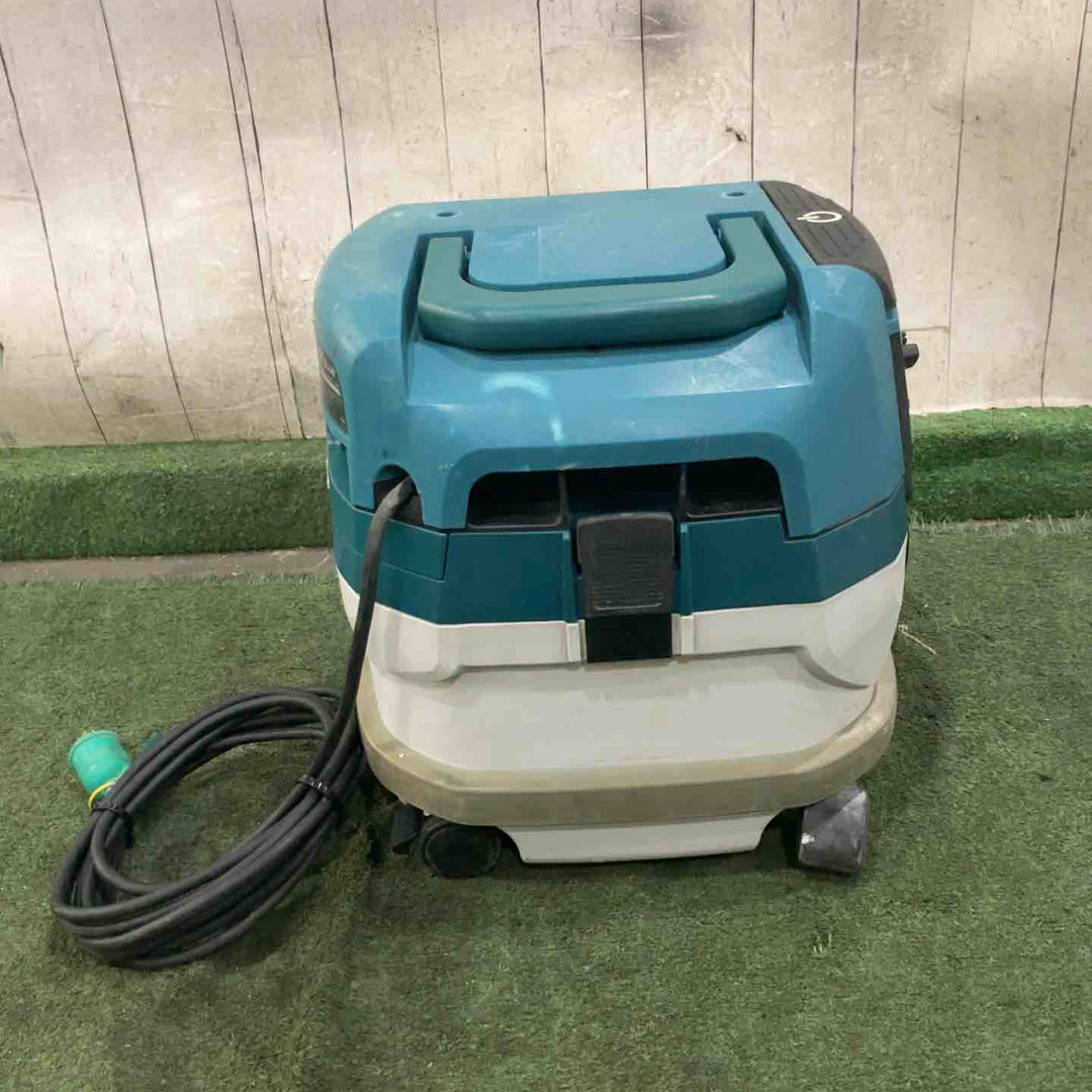 ★マキタ(makita) 集じん機 乾式 VC0830 連動機能 動作確認済【川口店】