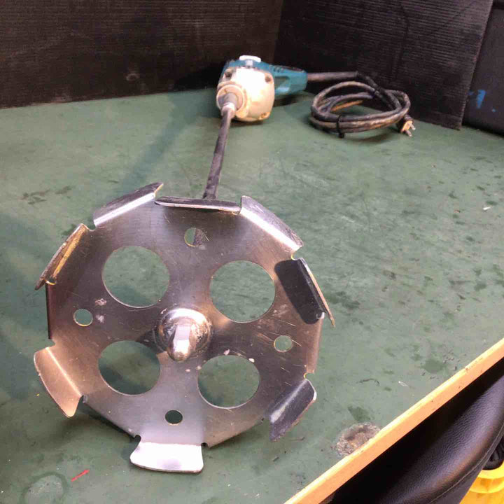☆マキタ(makita) コンクリートかくはん機 UT1305【戸田店】