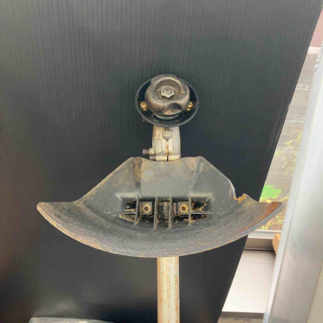 【現状品 店頭受取り限定】【シリ不明】現状販売 バッテリーは充電異常ランプが点灯する【戸田店】