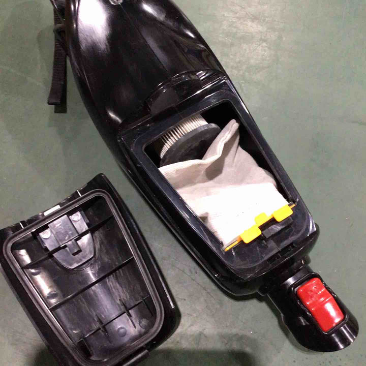 京セラ(Kyocera) 旧リョービ プロ用 充電式クリーナー 黒 バッテリー・充電器付属 DHC181L5 681658A【川口店】