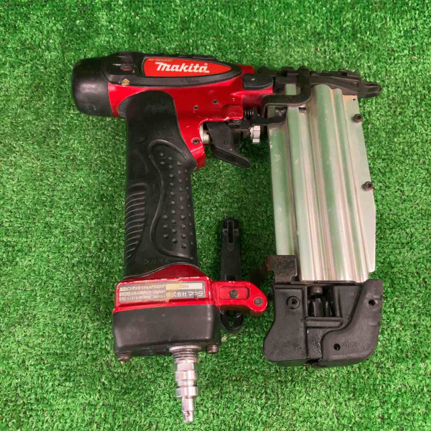 マキタ AF501HP 高圧ピンタッカ【リライズ市川行徳店】【店頭取引限定】【中古】ITYNZA235ABA MAKITA マキタ 高圧ピンタッカー AF501HP グリーン ケース・ゴーグル