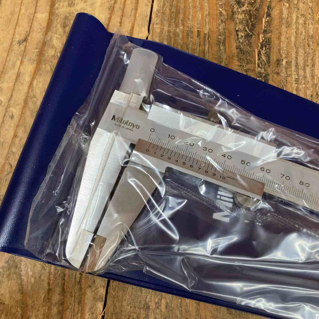 ◇ミツトヨ(Mitutoyo) Ｍ型標準ノギス N30(530-109)(300MM)【所沢店】