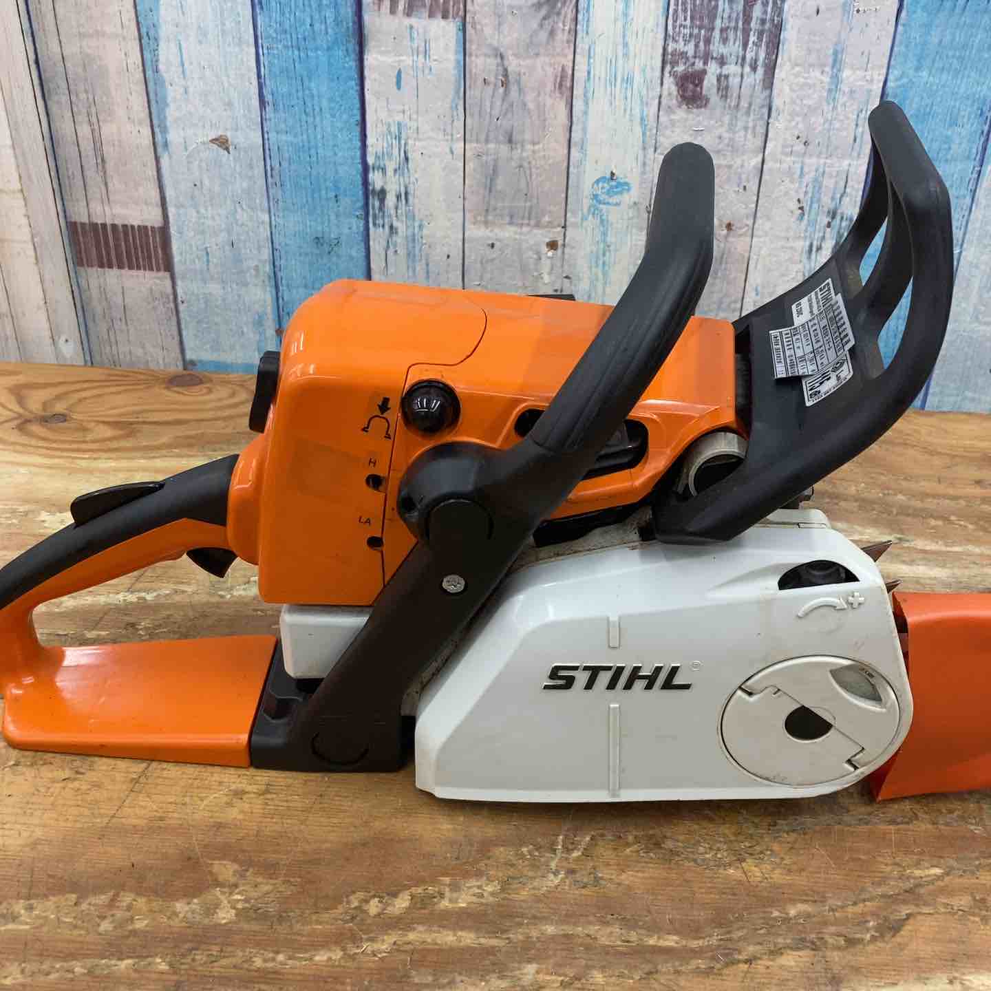STIHL MS230 エンジンチェーンソー【野田愛宕店】【店頭取引限定 