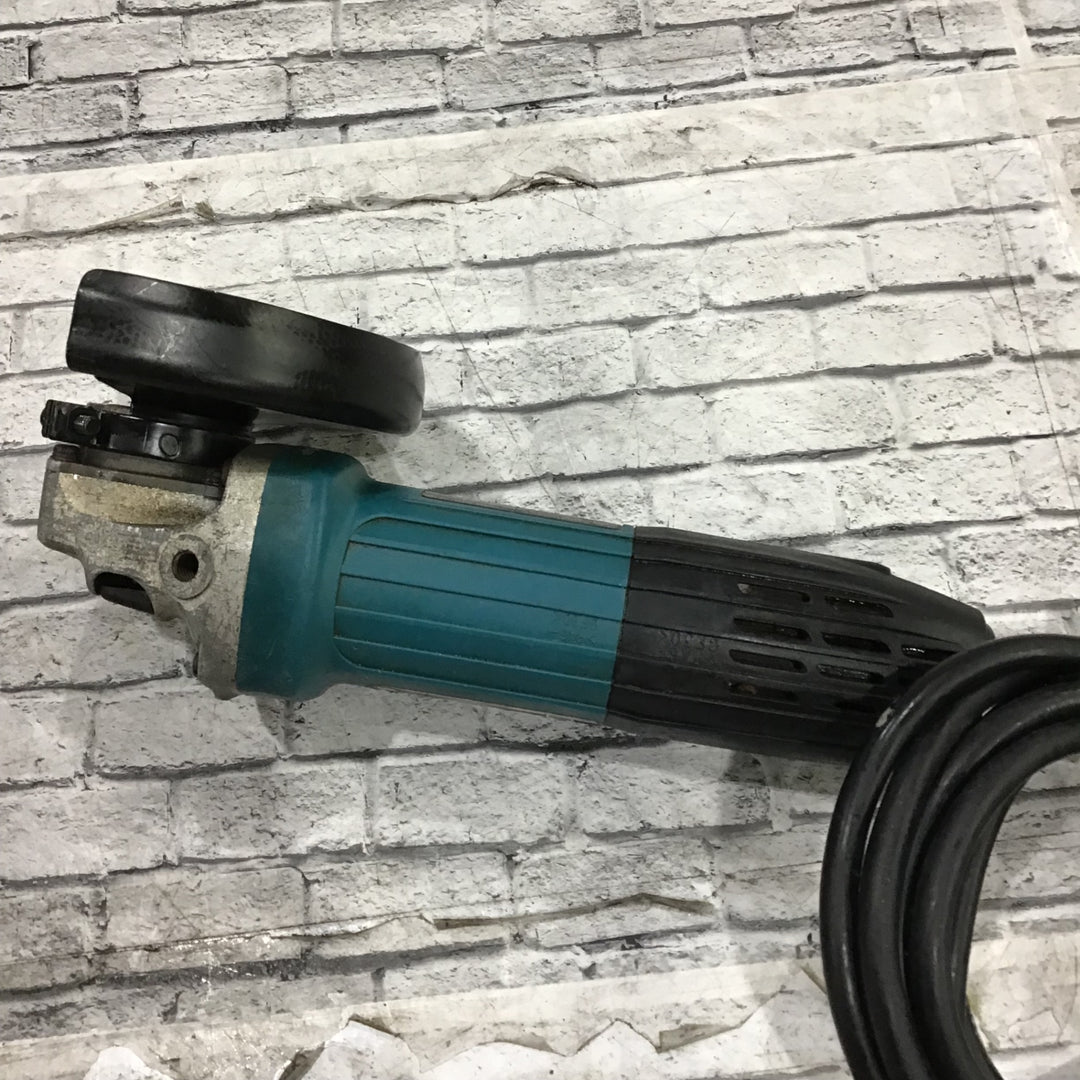 ☆マキタ(makita) 100mmディスクグラインダー GA4031【川口店】