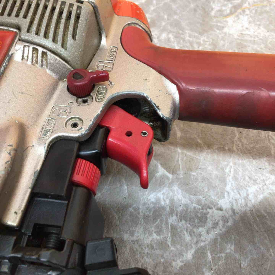 【中古品 現状品】★マックス MAX 高圧エア釘打ち機 HN-75N1 本体のみ 深さ調整難あり【八潮店】