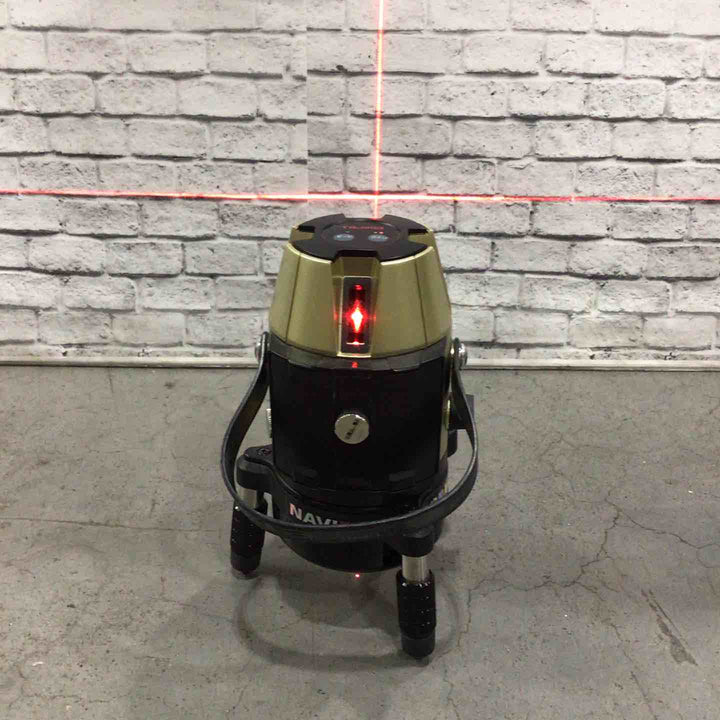 ◇タジマ(TAJIMA) レーザー墨出し器 GT5Z-Ni 矩十字・横 GT5Z-NI【川口店】