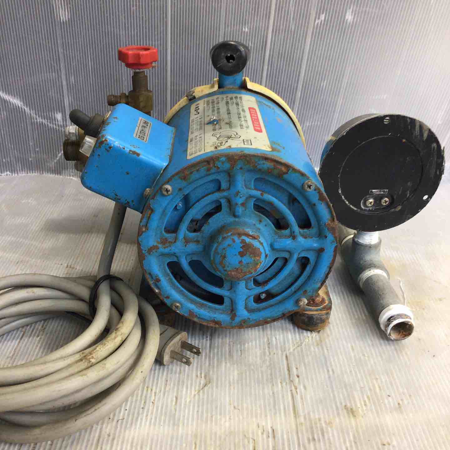 【中古】ｷｮｰﾜ KY-20A ﾃｽﾄﾎﾟﾝﾌﾟ 本体のみ【ハンズクラフト沖縄豊見城店】 キョーワ 水圧テストポンプ KY-20Aの中古 中古B使用感あり 《大阪