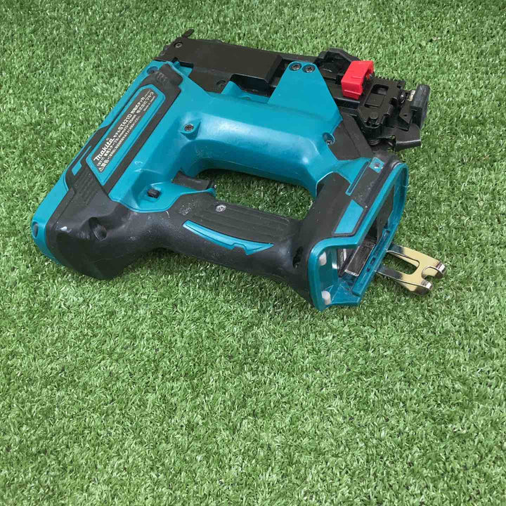 ◇マキタ(makita) コードレスタッカー ST421DZ【川崎店】