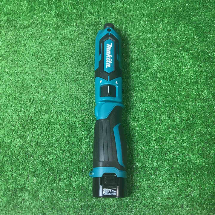 ★マキタ(makita) コードレスペンインパクトドライバー TD022DSHX バッテリー2個付き【岩槻店】