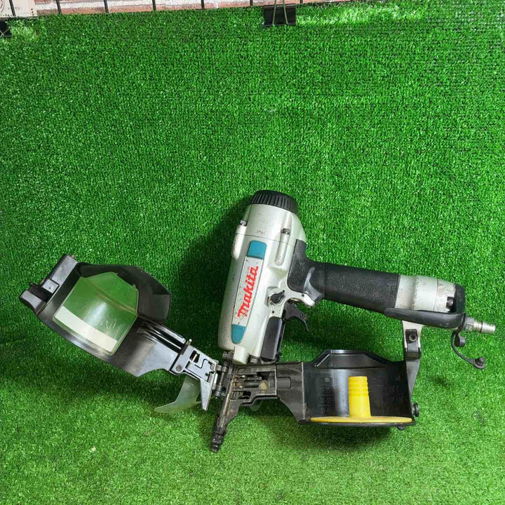 【中古品】 マキタ(makita) 50mm 常圧エア釘打 AN504A 【藤沢店】