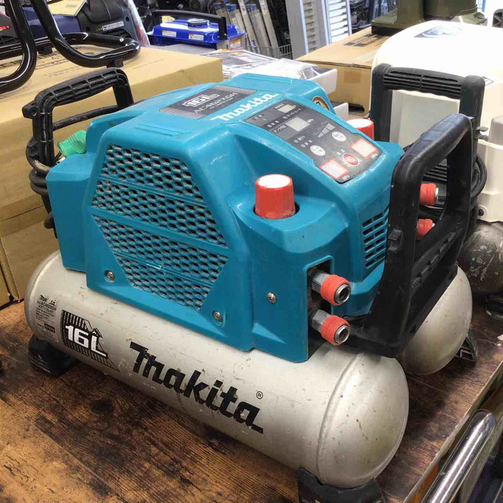 ★マキタ(makita) エアコンプレッサー AC462XGH【戸田店】