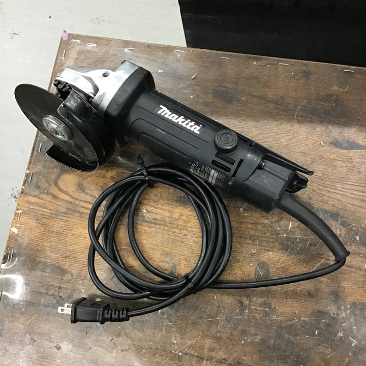 ☆マキタ(makita) 100mmディスクグラインダ 9539B【戸田店】