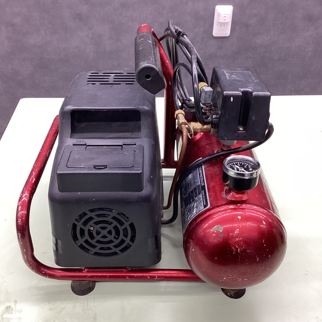 〇藤原産業 (SK11) オイルレス エアーコンプレッサー SR-045 タンク容量 4L SR-L04SPT-01【越谷店】