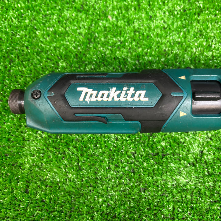 【中古品】マキタ(makita) コードレスペンインパクトドライバー TD022DZ BL0715×1【電材館越谷店】