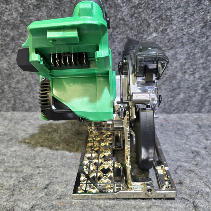 【未使用品・セットバラシ品、元箱無し】ハイコーキ(HIKOKI ※旧:日立工機) コードレスマルノコ C3605DYC(NN)【桶川店】