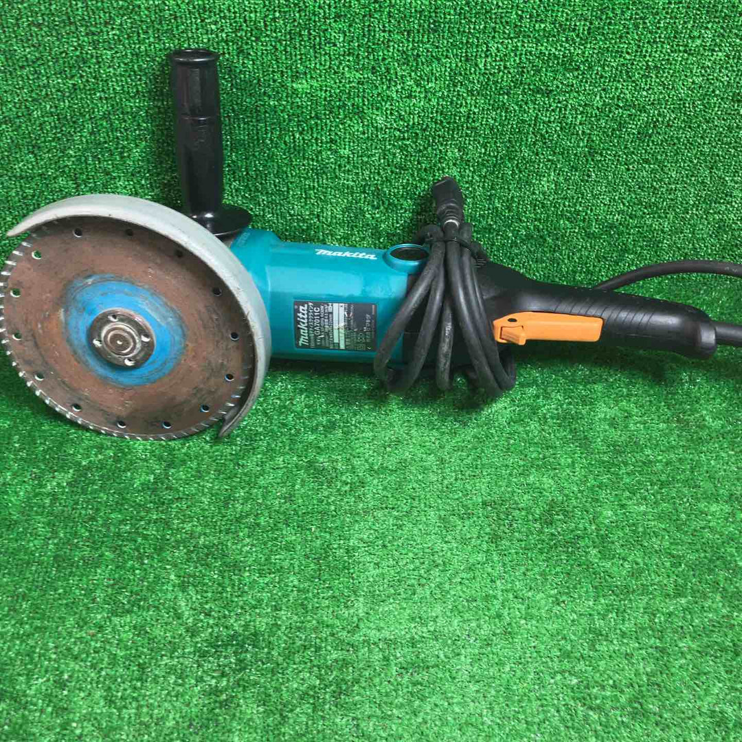 ☆マキタ(makita) 180mm電子ディスクグラインダ GA7011C【川崎店】