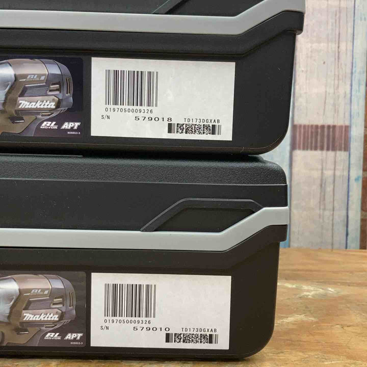 ▼マキタ(makita) コードレスインパクトドライバー TD173DGXAB ２台セット 限定色【柏店】
