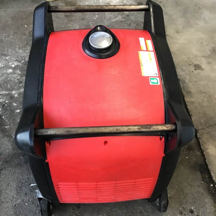 【売り切りセール！中古品・店頭受取り限定】 新ダイワ(shindaiwa) IEG5500M-Y インバータガソリンエンジン発電機 【桶川店】