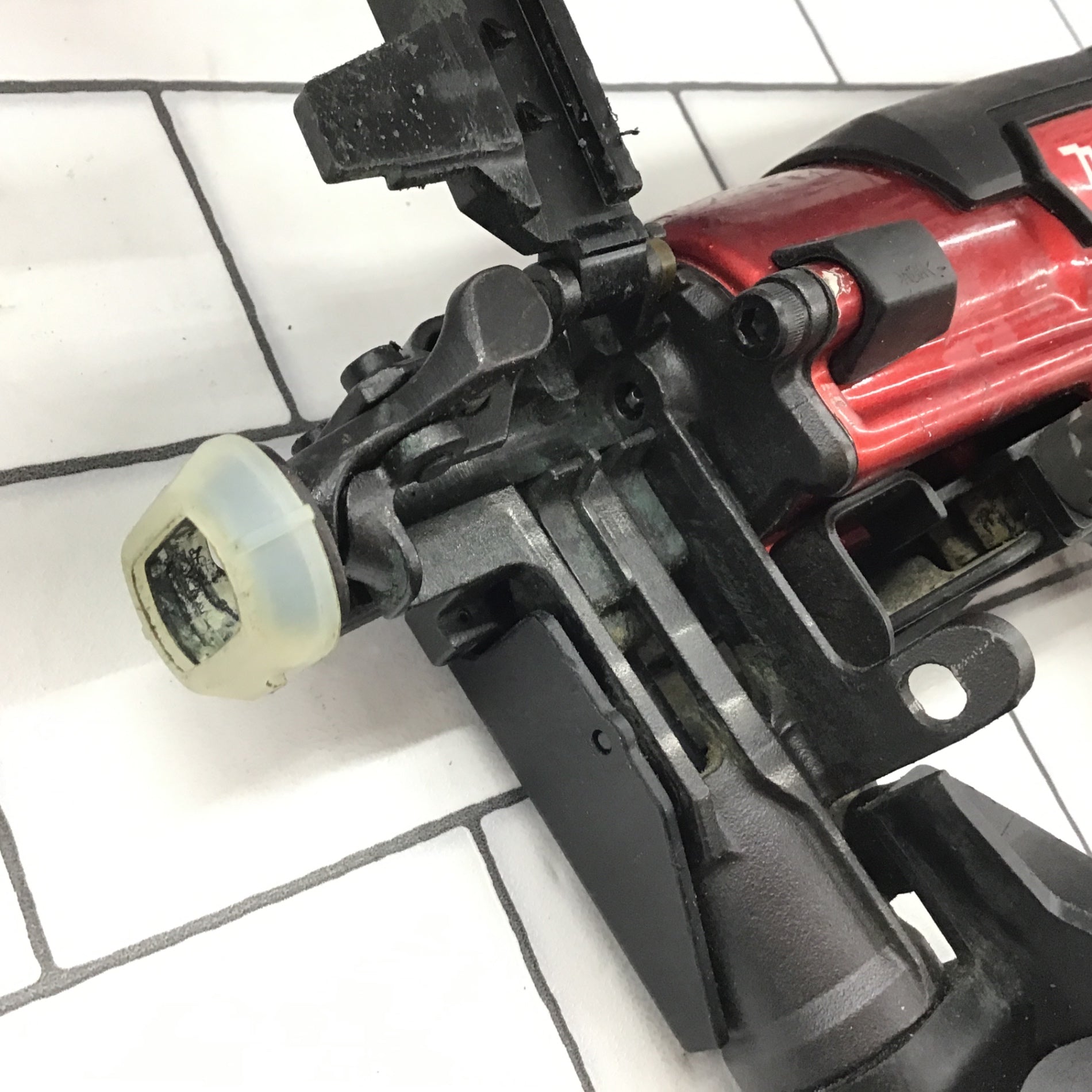 ☆マキタ(makita) 高圧エアネジ打ち機 AR411HR【所沢店】 – アクト