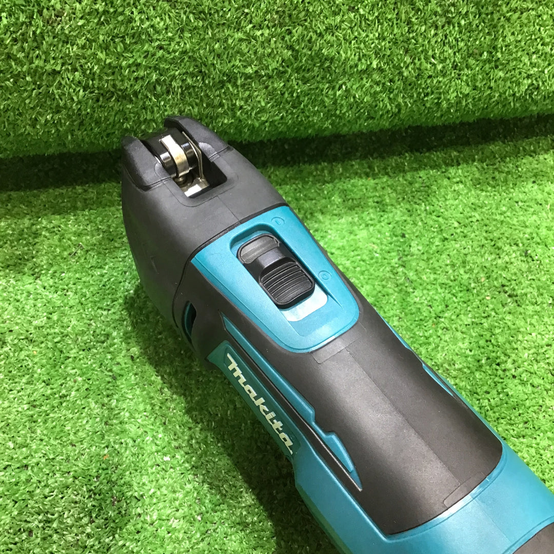 【美品・バッテリ1個付き！集塵アタッチメント付き！】マキタ(makita) コードレスマルチツール TM51DZ【桶川店】