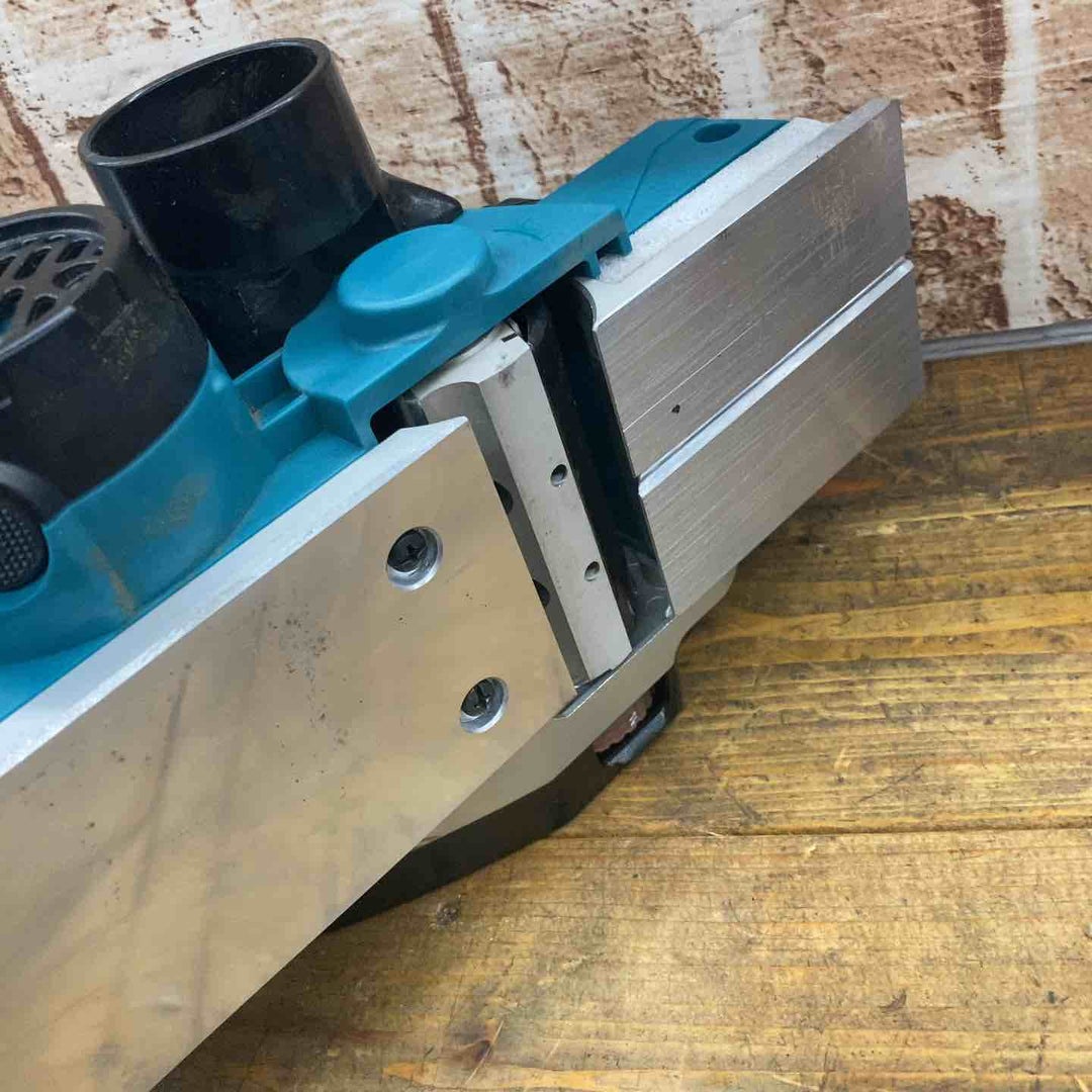 【中古品】マキタ(makita) コードレスカンナ KP180DZ【所沢店】