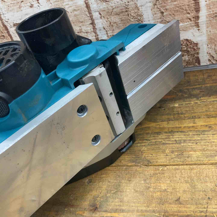 【中古品】マキタ(makita) コードレスカンナ KP180DZ【所沢店】