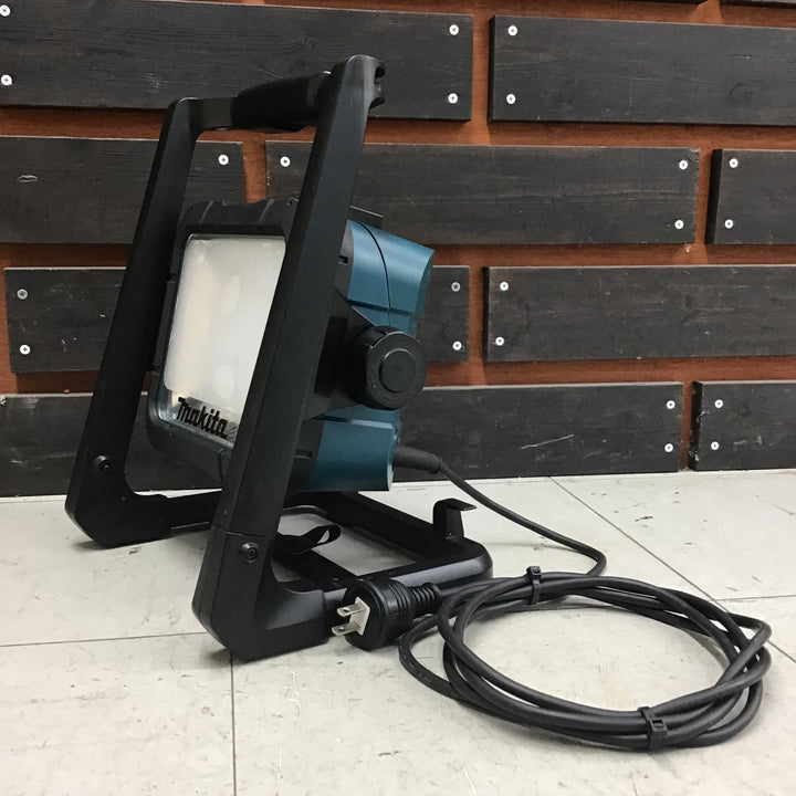 【中古品】 マキタ/makita コードレスLEDスタンドライト ML805 【鴻巣店】