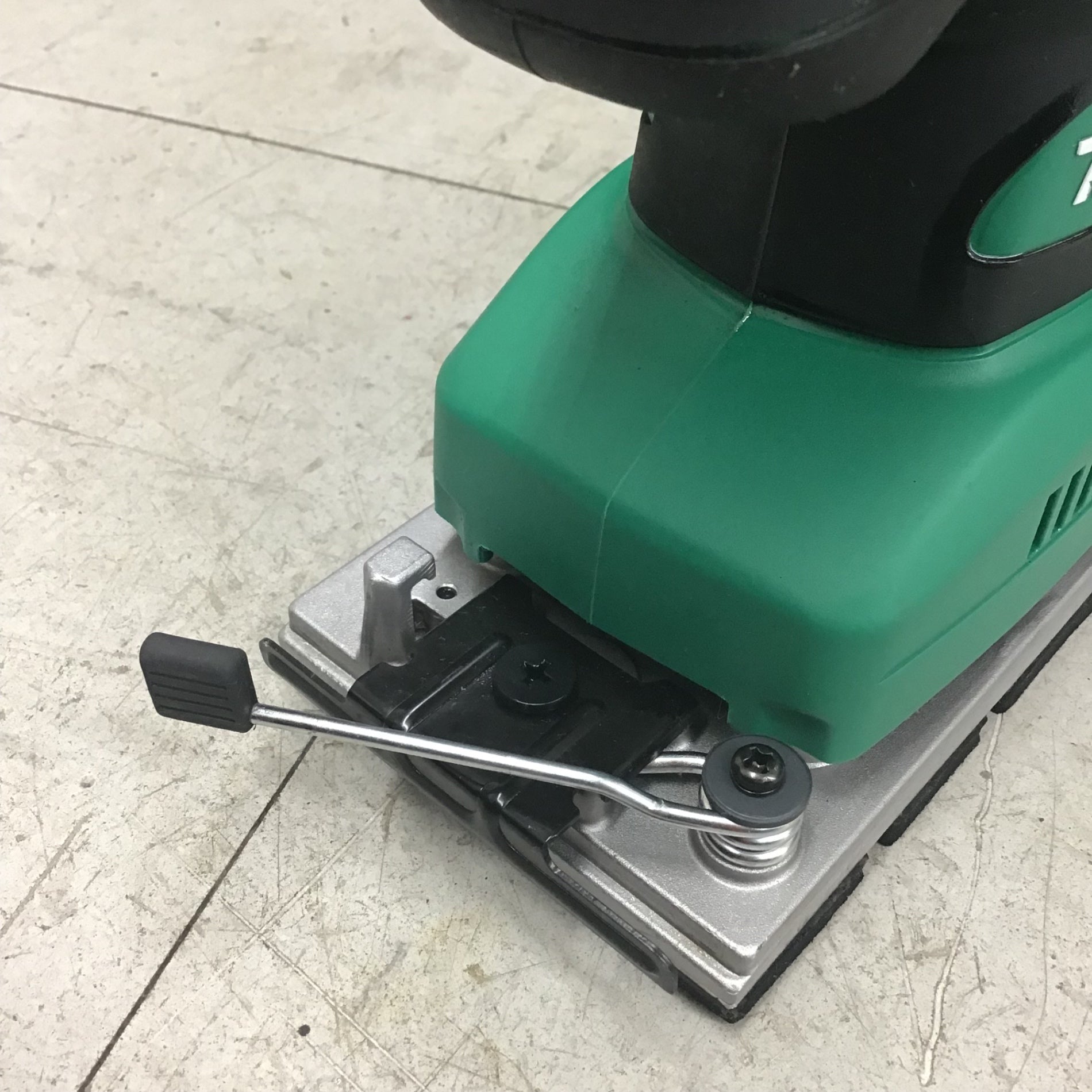 中古品】 マキタ/makita 仕上げサンダ M931 【鴻巣店】 – アクトツール