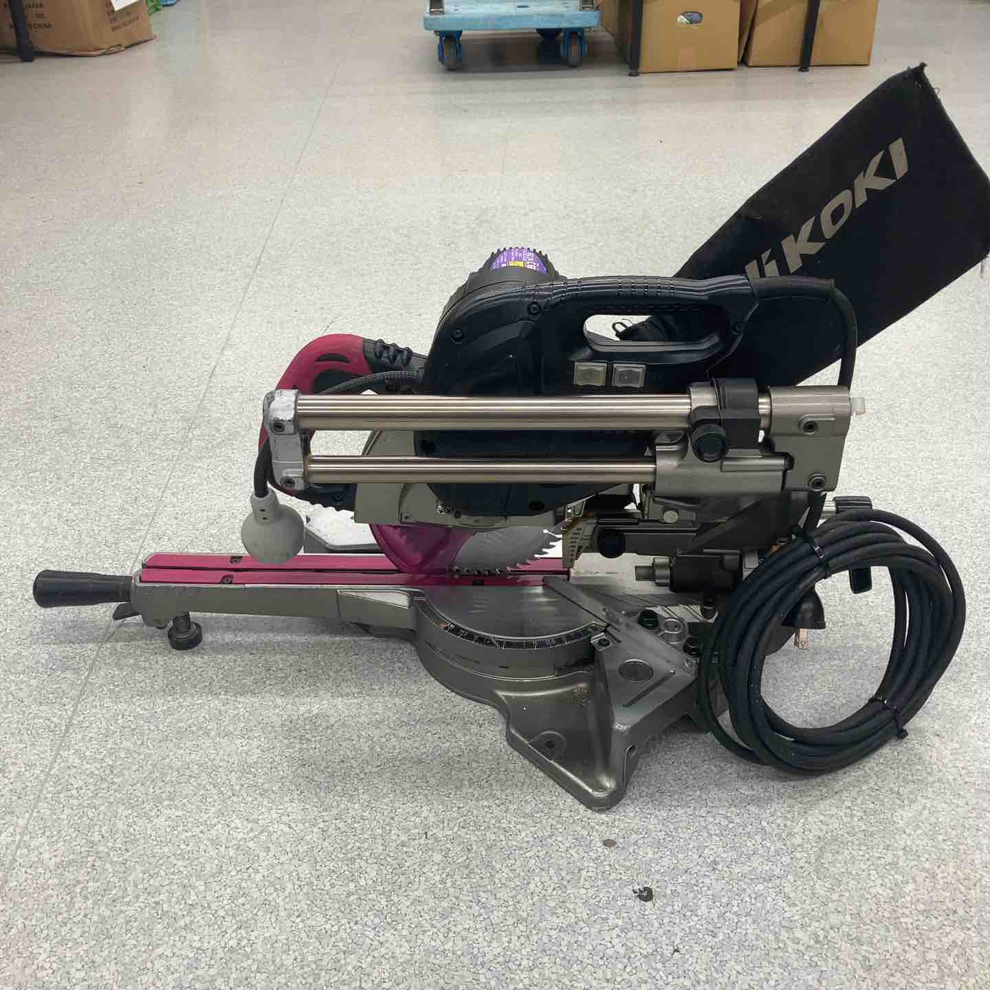 ☆ハイコーキ(HIKOKI ※旧:日立工機) 卓上スライド丸のこ C6RSHC【八潮