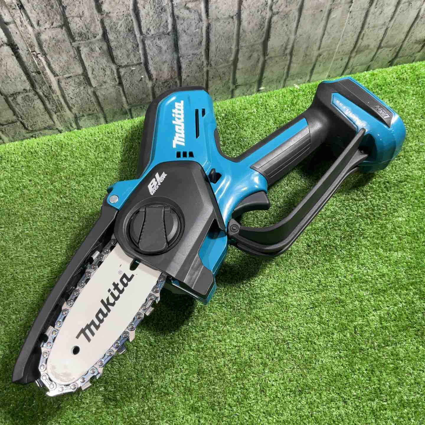 【未使用品】★マキタ(makita) コードレスハンディソー MUC101DZ【川口店】 ☆マキタ(makita) コードレスハンディソー MUC101DZ【川口店