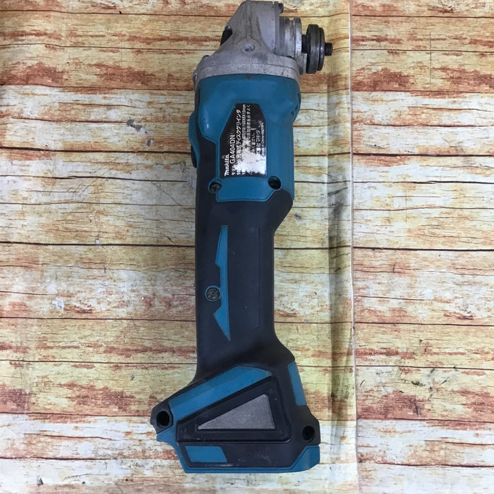 マキタ(makita) 100mmコードレスディスクグラインダ GA404DZN (GA404DN)【川崎店】