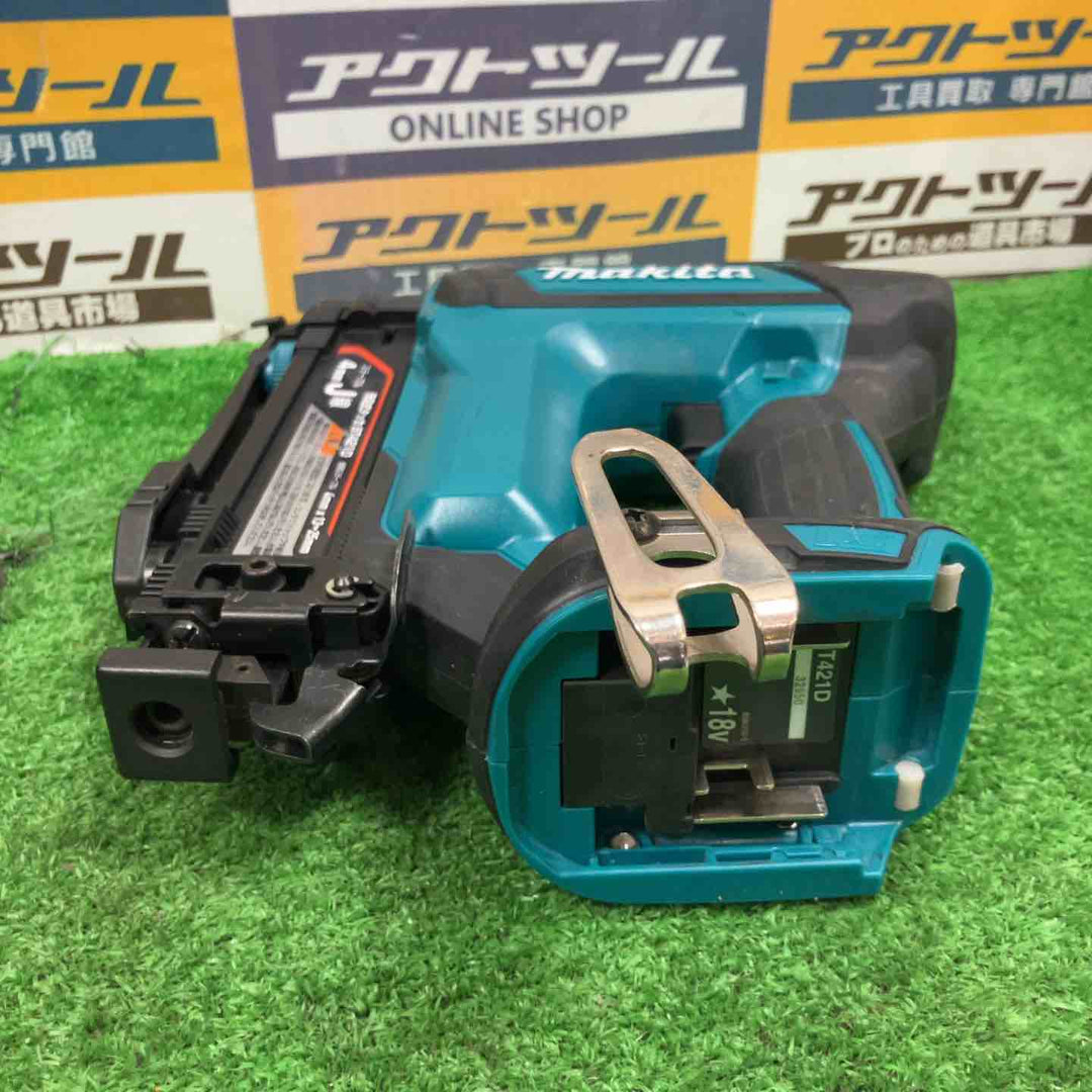 ★マキタ(makita) コードレスタッカ ST421DRG【草加店】