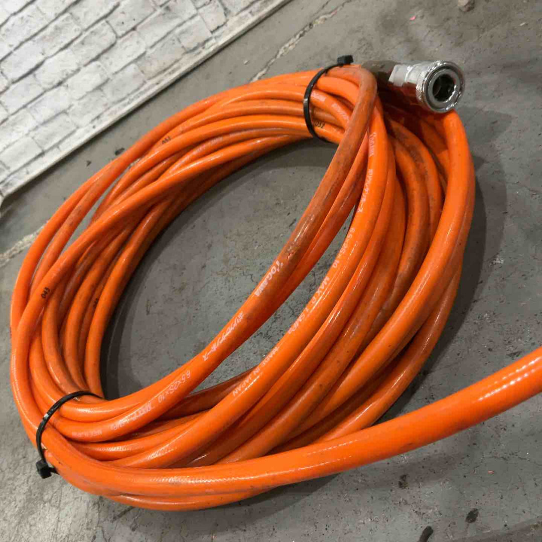 【店頭受取り限定】東芝　レシプロコンプレッサー　SP10D-4T1　200V　1/2馬力【川口店】