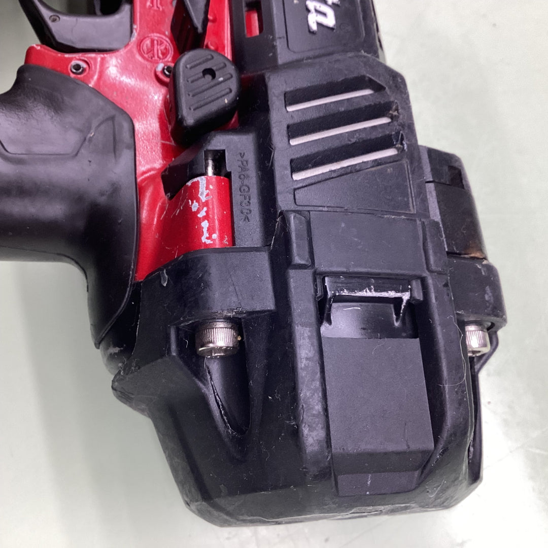 ★マキタ(makita) 高圧エア釘打ち機 AN636H 32mm〜65mm【越谷店】