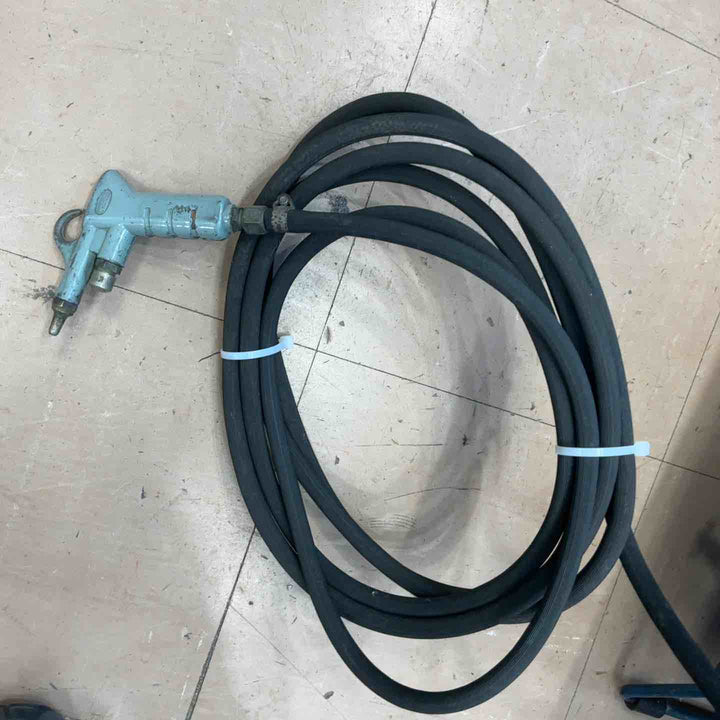 【店頭受取り限定】アネスト岩田 ANEST IWATA エアーコンプレッサー DSP-04P 常圧 レシプロ 25L 【草加店】