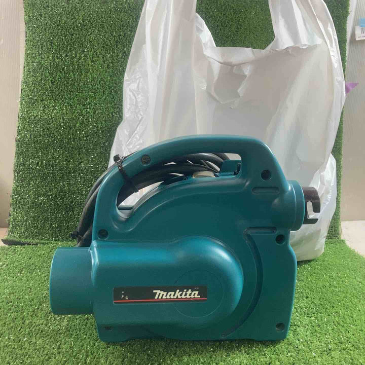 ★マキタ(makita) 小型集じん機 乾式 450(P)【川崎店】