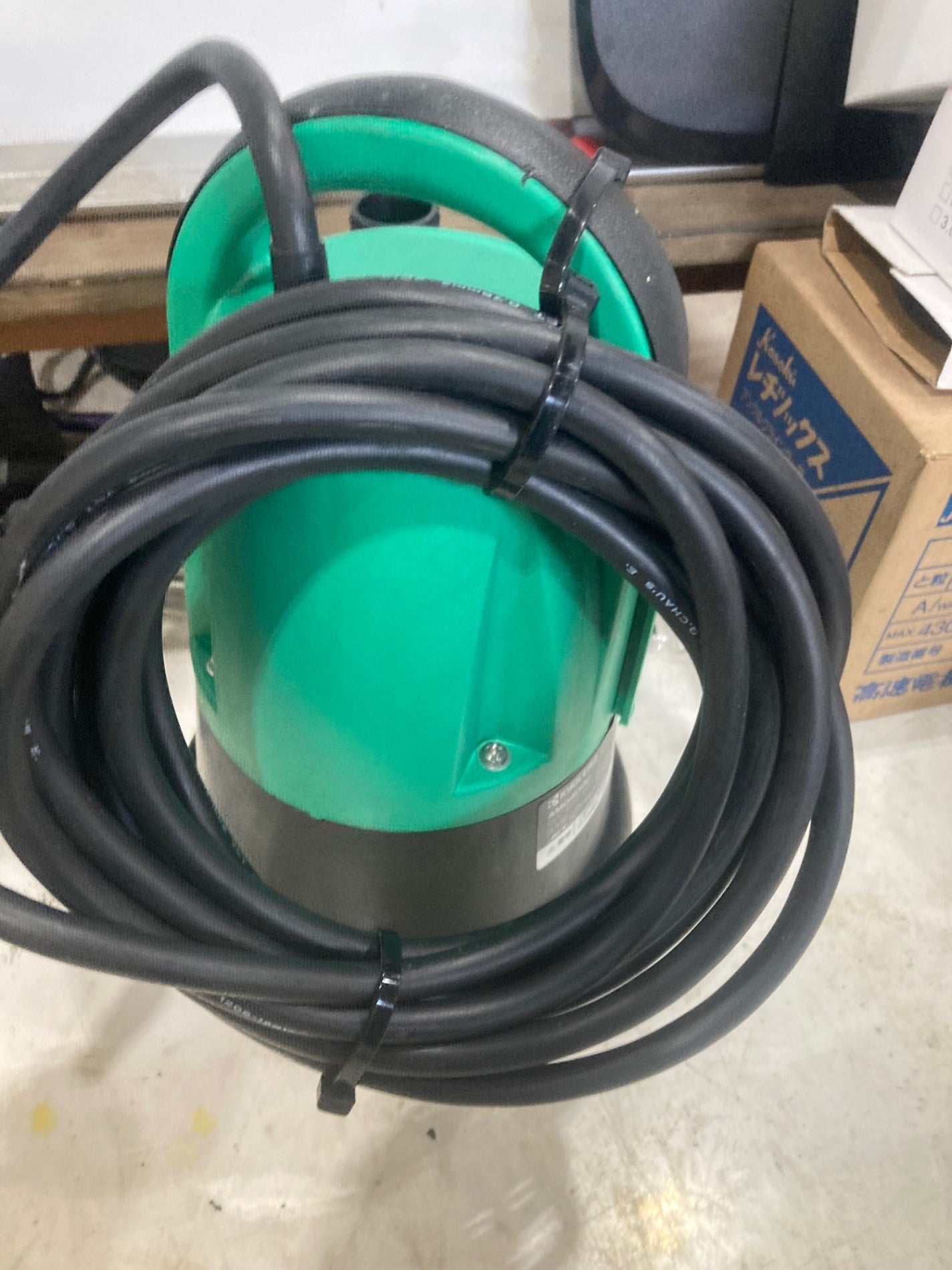 KYOCERA 水中汚水ポンプ AMG4000 京セラ 水中汚水ポンプ AMG4000 最高全揚程7.2m 最大吐出量150L