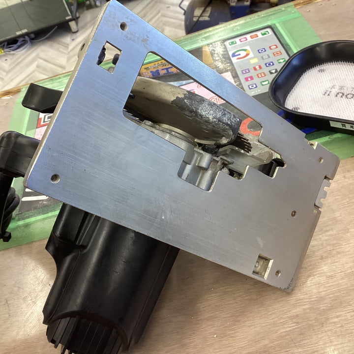 ★ハイコーキ(HIKOKI ※旧:日立工機) 集じん丸のこ C5YB2【草加店】