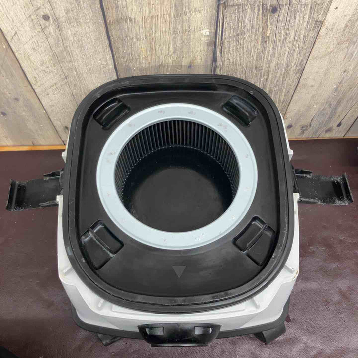 【中古品】 マキタ(makita) 集じん機 乾式 484(P) 【東大和店】