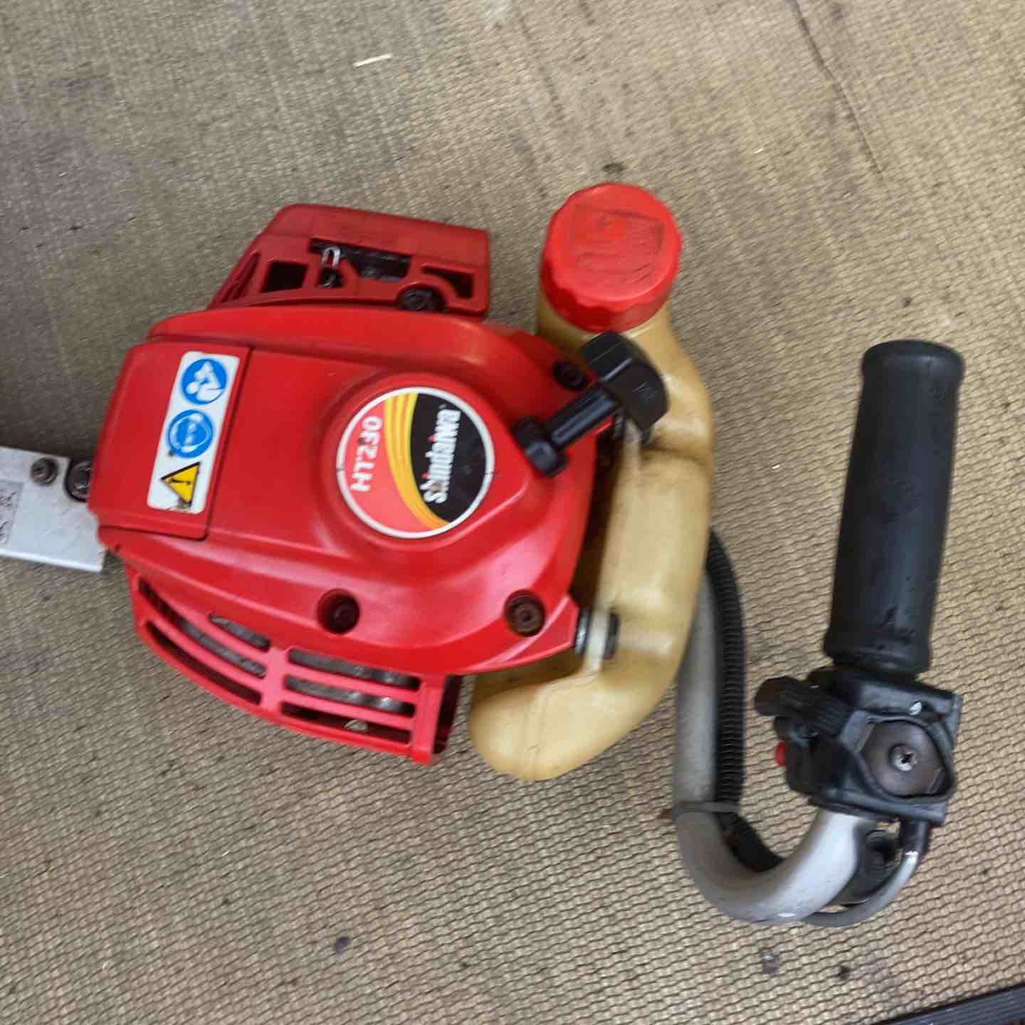 店頭受取り限定】 新ダイワ(shindaiwa) ヘッジトリマー HT230【町田店