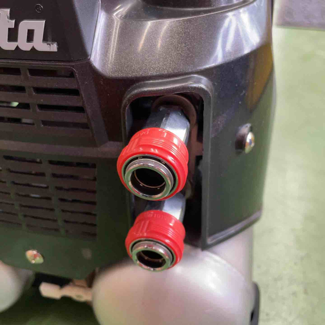 マキタ(makita) エアコンプレッサー AC462XSB【桶川店】