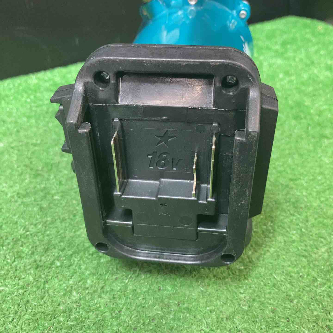 ★マキタ(makita) コードレス真空ポンプ VP180DZ 18V6.0Ahバッテリー付き【岩槻店】
