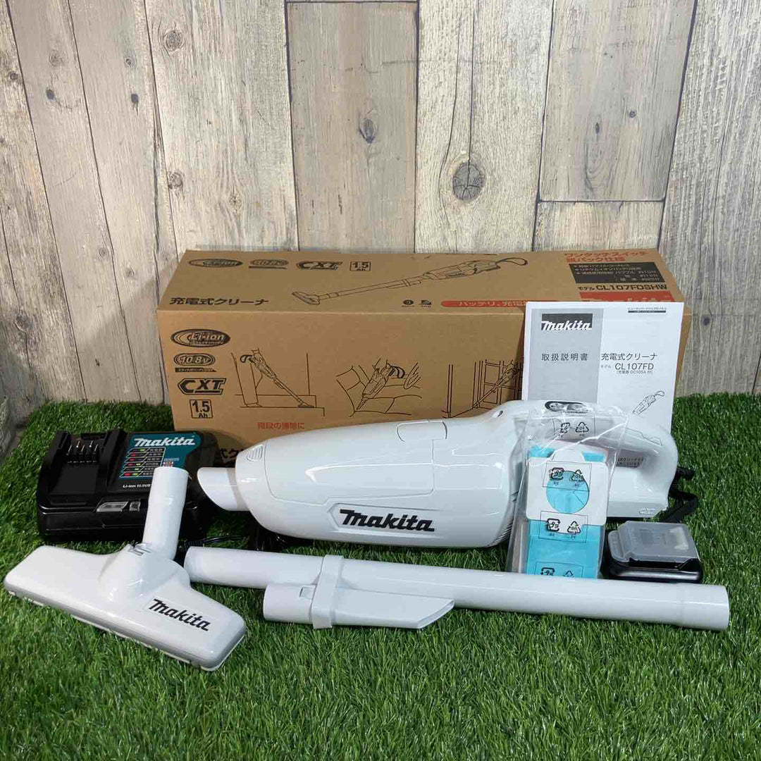 マキタ(Makita) 充電式クリーナ 10.8V バッテリー・充電器付 CL107FDSHW 純正バッテリー1個付【戸田店】