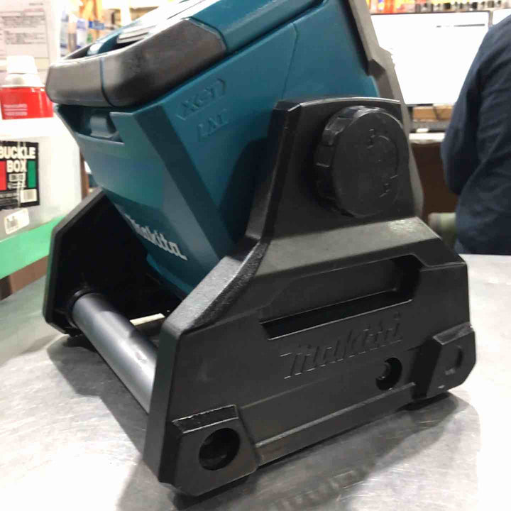 〇マキタ(makita) コードレススタンドライト 40Vmax 本体のみ/バッテリ・充電器別売 ML003G 青【川口店】